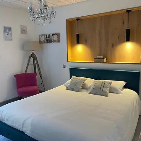 Studio Ferrari Entree Independante, Parking Prive Apartment Le Mans
